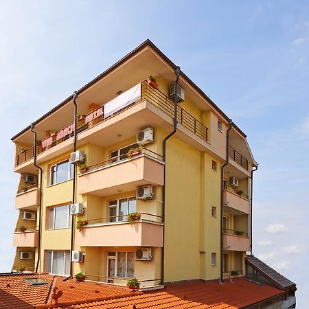 Viva Beach Hotel Pomorie Esterno foto