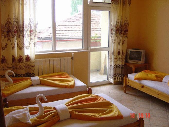 Viva Beach Hotel Pomorie Esterno foto